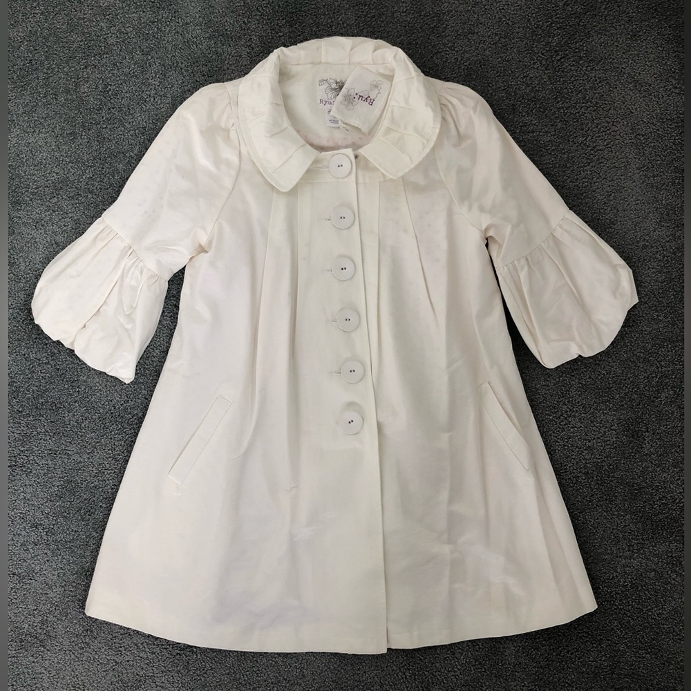 New RYU cute coquette cream lightweight A-line jacket coat bell puffy sleeves L